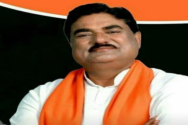 कमल पटेल का वार- विधायकों का कांग्रेस में घुट रहा था दम, इसलिए हुआ पलायन