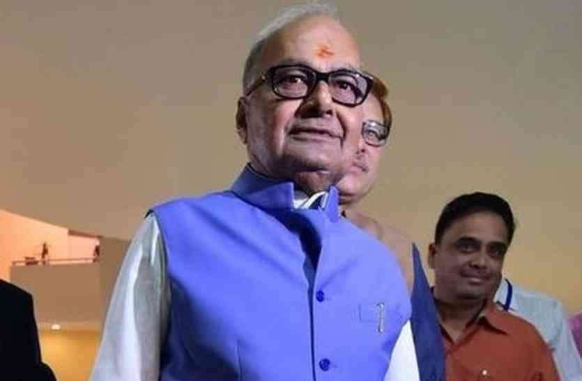 दमोह उपचुनाव: जयंत मलैया पर कारवाई के विरोध में भाजपाई, राहुल लोधी पर उठाये सवाल