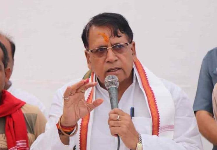 शिवराज सरकार के लव जिहाद कानून ऐलान के बाद पूर्व मंत्री का पलटवार- प्यार सारे कानूनों से परे