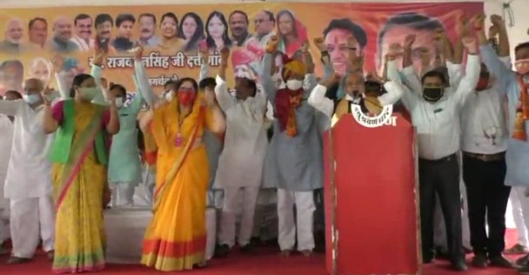 नरेंद्र तोमर ने कमलनाथ पर किया वार, कहा- नवरात्रि में बहन बेटी नजर आती है आइटम