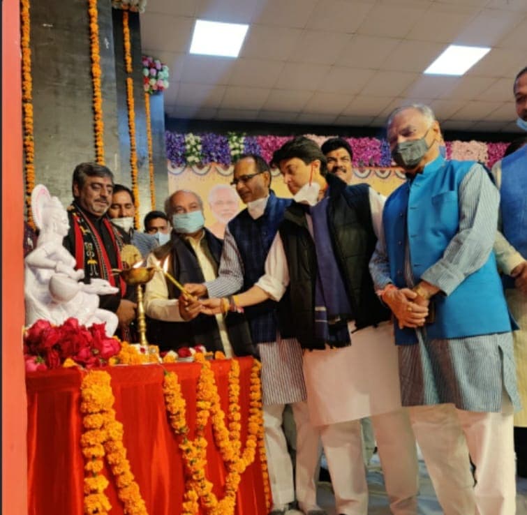 मेला उद्घाटन पर नरोत्तम, वीडी की गैर मौजूदगी पर कांग्रेस का तंज, कही ये बड़ी बात