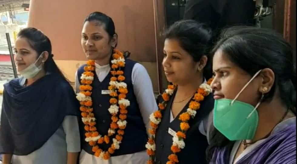 महिला दिवस: इस ट्रेन की कमान संभाली महिलाओं ने, रेलवे स्टेशन भी महिलाओं के जिम्मे