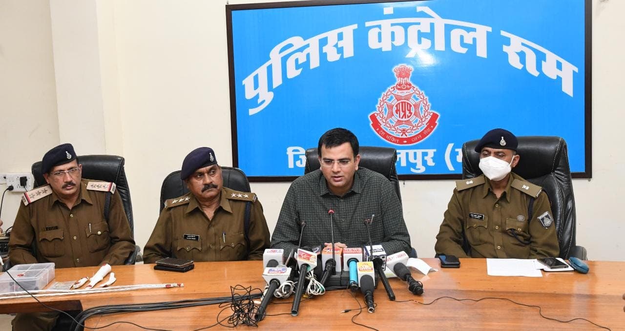 Jabalpur News: पेट्रोल पंप पर लूट की बना रहे थे योजना, कट्टे-कारतूस के साथ 5 गिरफ्तार