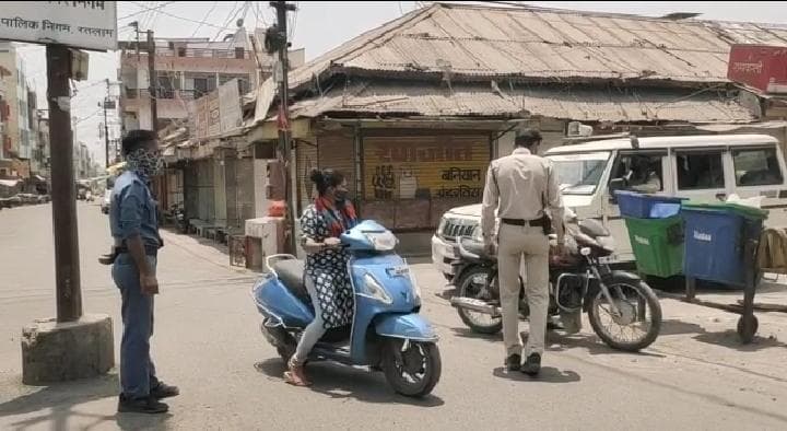 रतलाम : पुलिस प्रशासन हुआ सख्त, धारा 144 के उल्लंघन में 6 दुकानदारों पर प्रकरण दर्ज