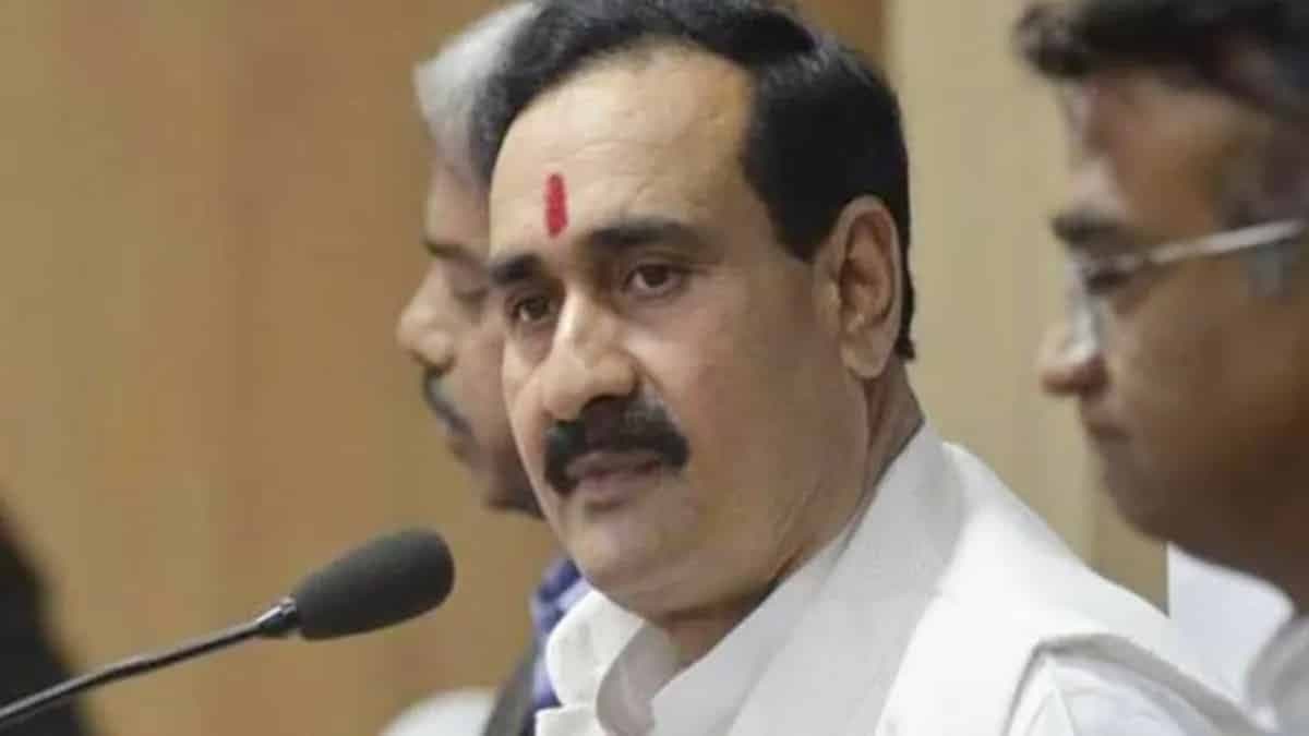 गृहमंत्री नरोत्तम मिश्रा ने इंदौर में कही ये बड़ी बाते, साधा पूर्व सीएम पर निशाना !