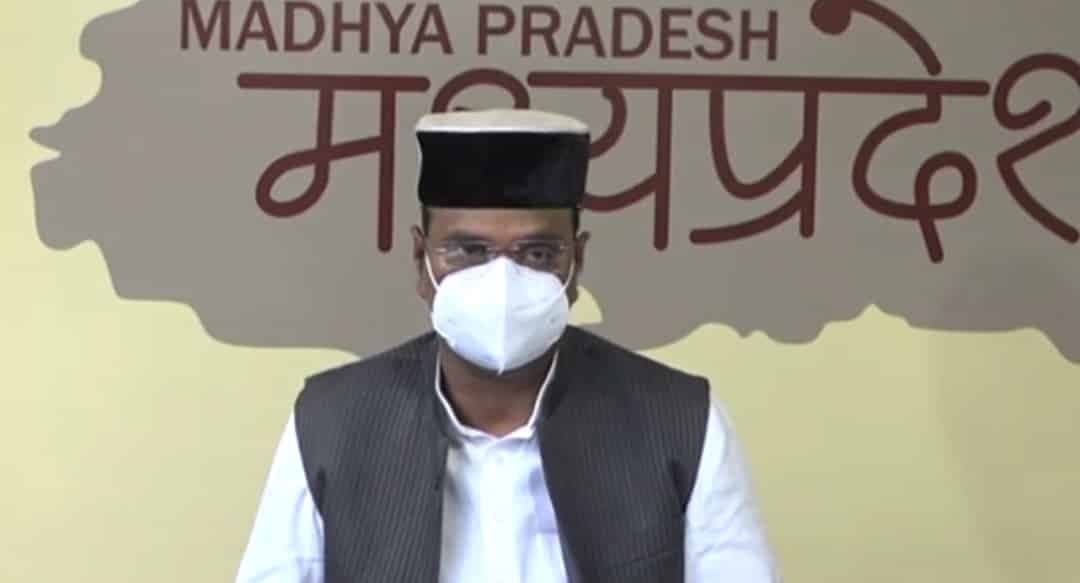 Video: विश्वास सारंग ने दिग्विजय को कहा देशद्रोही, कांग्रेस से स्पष्टीकरण की मांग