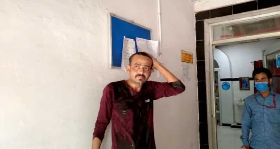 Katni News : दवा न मिलने से परेशान युवक ने खुदपर पेट्रोल डालकर की आत्महत्या की कोशिश