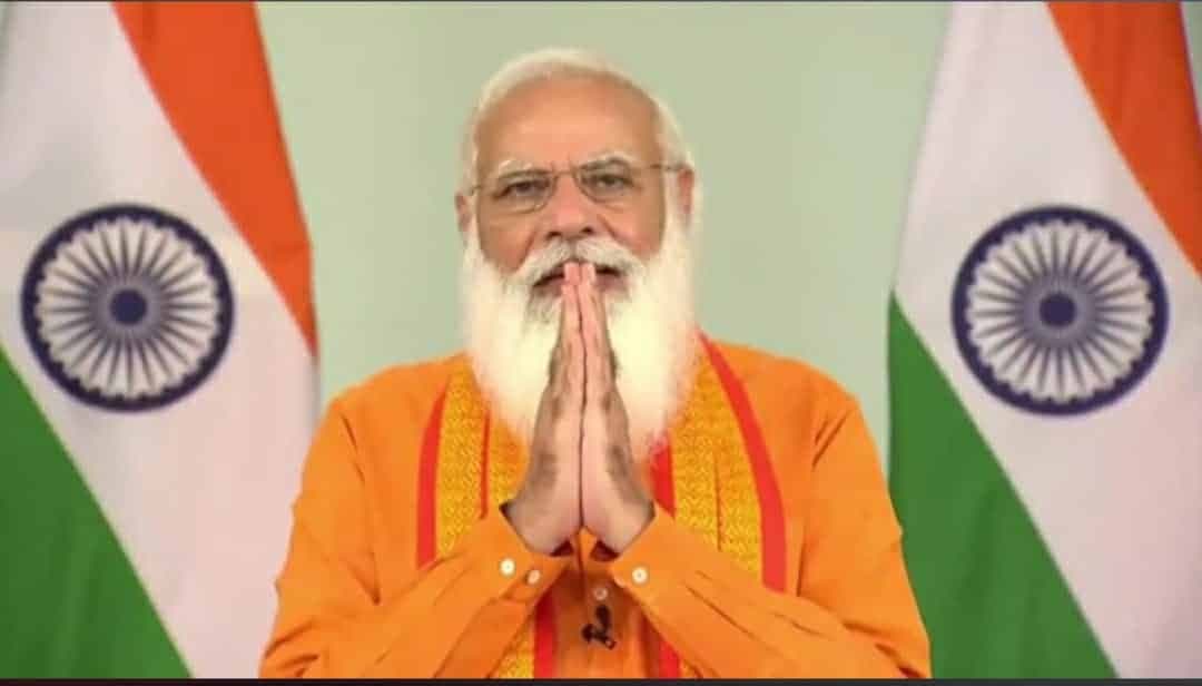 योग दिवस: पीएम बोले कोरोना में योग बना उम्मीद की किरण, दुनिया को मिला M-Yoga एप