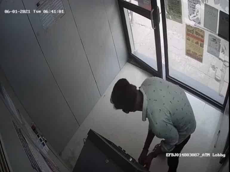 जबलपुर पुलिस को मिली बड़ी सफलता, 10 से ज्यादा राज्यों में एटीएम चोरी को अंजाम देने वाला अंतर्राज्यीय गिरोह गिरफ्तार
