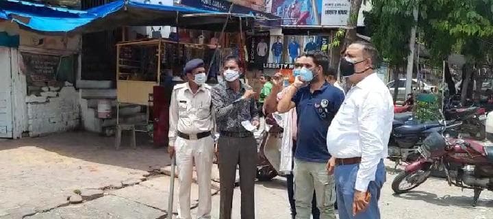 इटारसी में जर्जर हो चुके मकानों को खाली कराएगा प्रशासन, जल्द तोड़े जाएंगे मकान- एसडीएम
