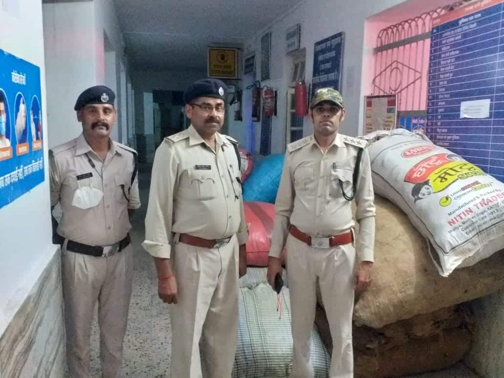 Jabalpur News: ट्रेन से हो रही थी तेंदूपत्ता की तस्करी, RPF ने किया जब्त
