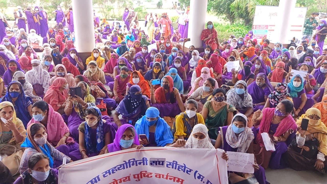 21 जून से प्रदेशभर की करीब 75 हजार आशा-ऊषा कार्यकर्ता करेंगी आंदोलन, वैक्सीनेशन महाअभियान पर पड़ सकता है असर