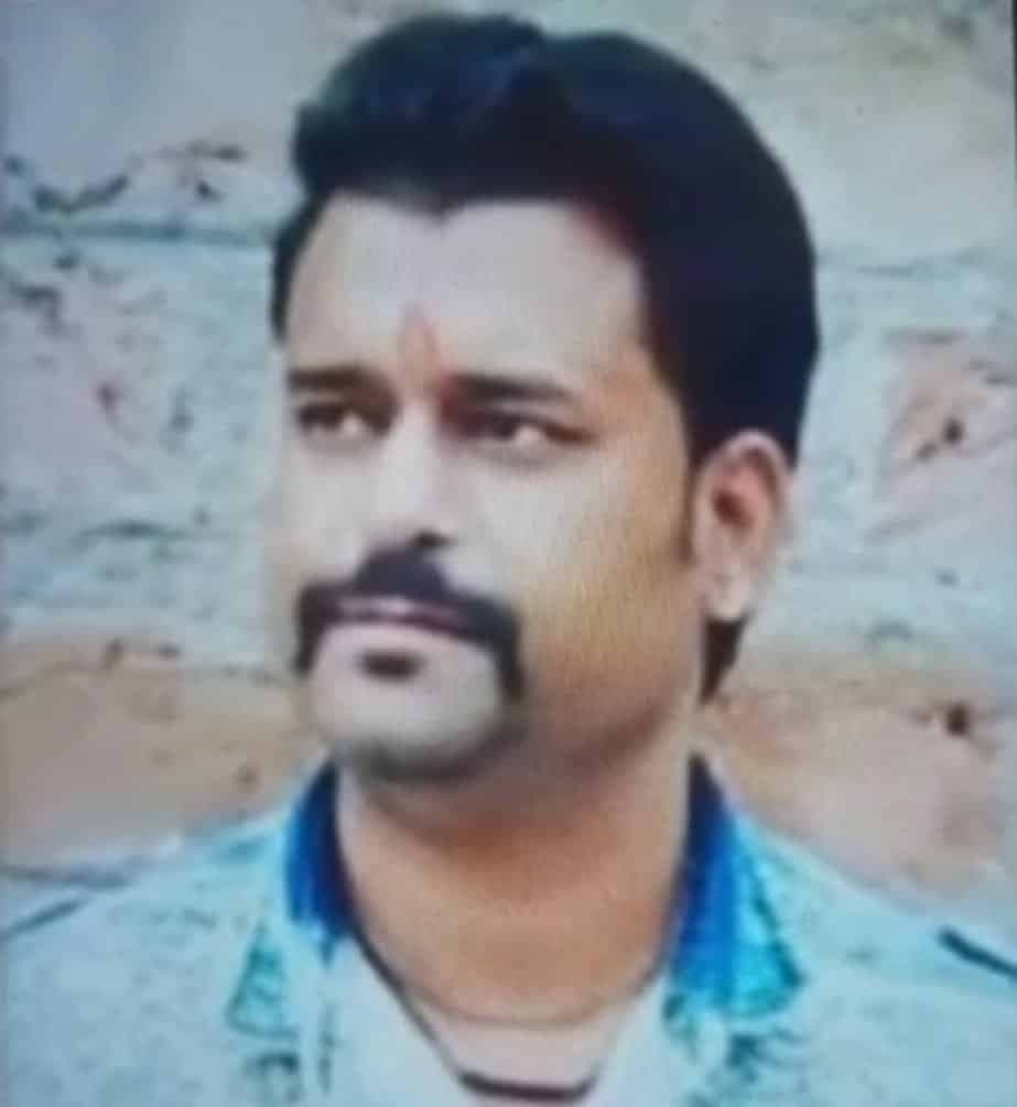 Indore : रूठी पत्नी को जन्मदिन पर मनाने पहुंचे पति ने किया आत्मदाह, हुई मौत !