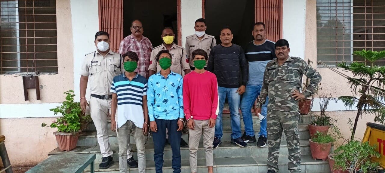 Balaghat: शौक ने बनाया चोर, 5 मोटरसाइकिल के साथ 4 आरोपी गिरफ्तार