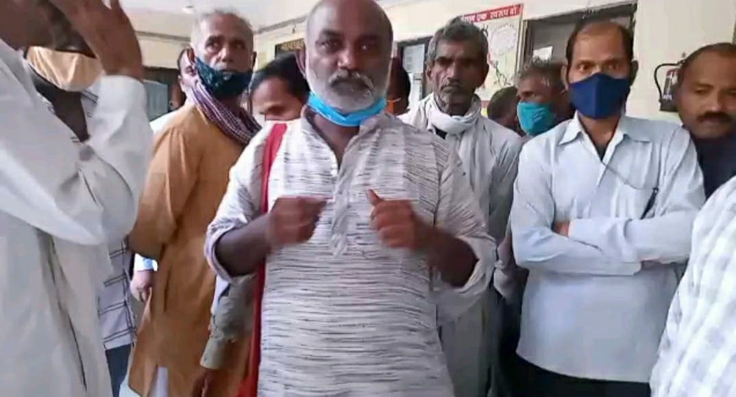 प्रशासन ने दिया भरोसा, सब्जी मंडी के लाइसेंसी कारोबारियों का नहीं जाएगा रोजगार