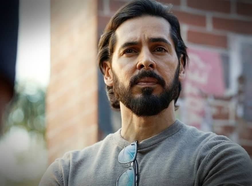 मनी लॉन्ड्रिंग केस में डिनो मोरिया और अहमद पटेल के दामाद की संपत्ति जब्त, ED की कार्रवाई