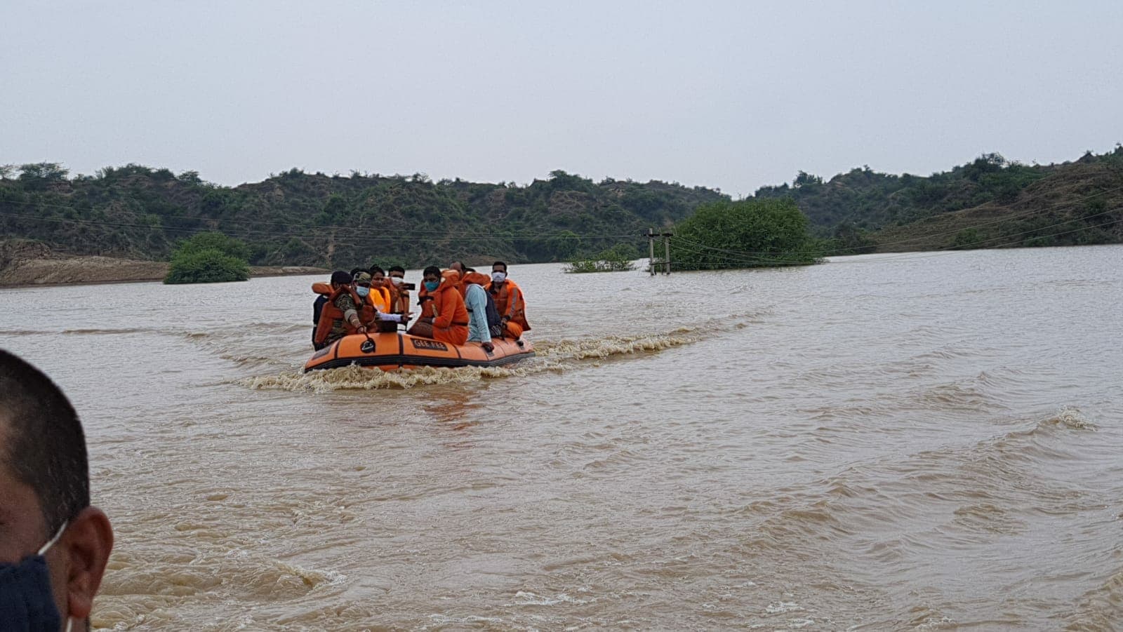 राहत पर राजनीति : कांग्रेस विधायक का आरोप, सरकार को नहीं है पीड़ितों की चिंता