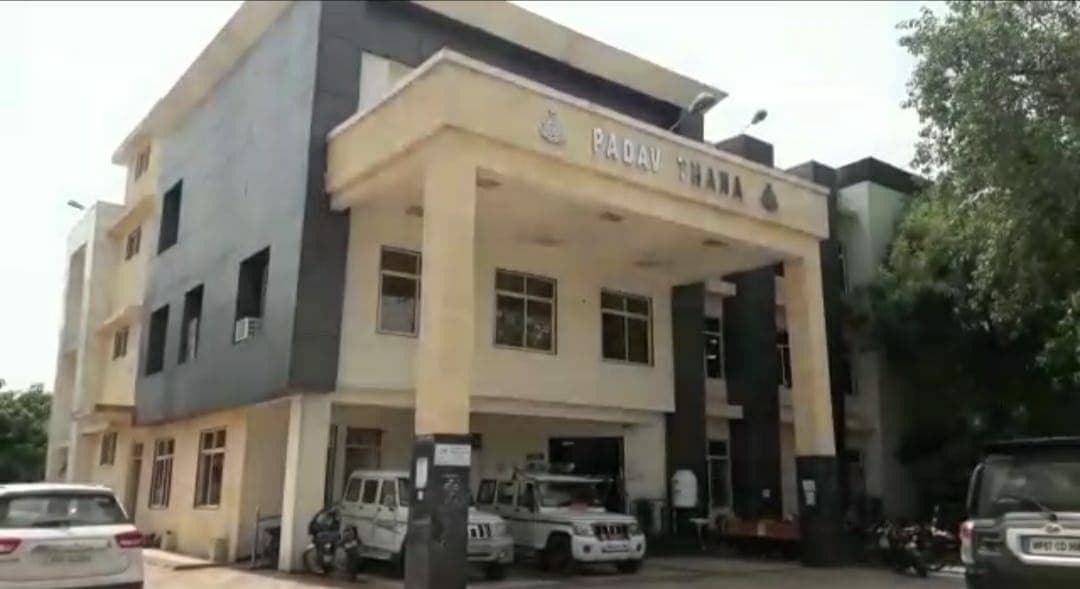 Gwalior News: चोरी की बाइक में पेट्रोल ख़त्म हुआ तो चुराने लगा पेट्रोल, पुलिस ने पकड़ा