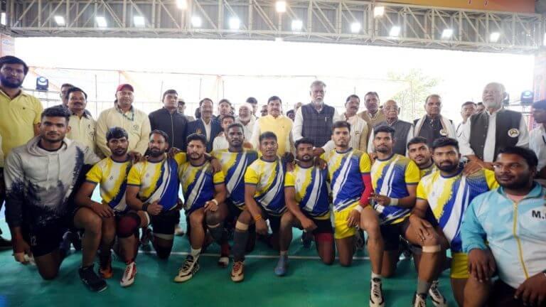 सीएम डॉ मोहन यादव बोले, 17 धार्मिक नगरों में लगेंगे शराब दुकानों पर ताले, प्रो कबड्डी टूर्नामेंट का किया शुभारंभ