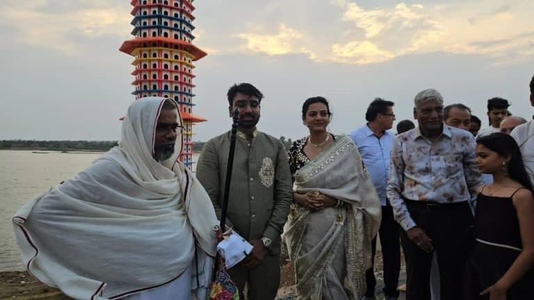 शादी का पैसा बना नेक काम की पहचान, MP की सलोनी जैन ने ₹7 लाख से बनाया अनोखा बर्ड टॉवर