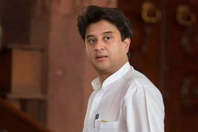 मंत्री पद मिलने के बाद देर रात हैक हुआ Scindia का फेसबुक अकाउंट! Experts ने किया रिकवर