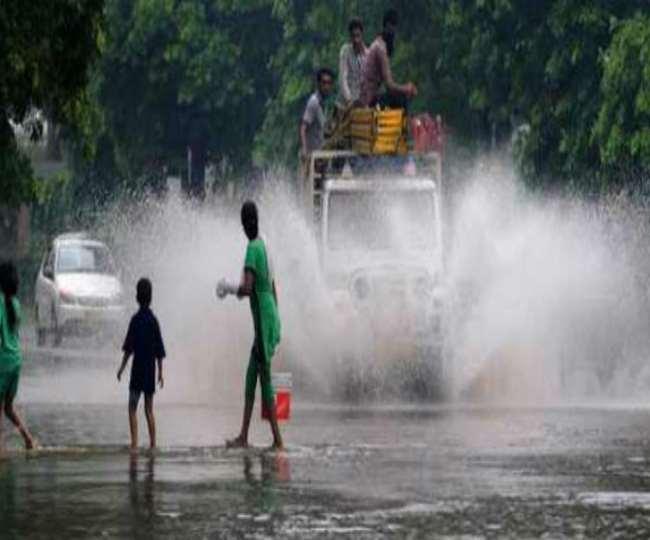 MP Weather : मप्र के 34 जिलों में आज भारी बारिश का अलर्ट, बिजली गिरने के भी आसार