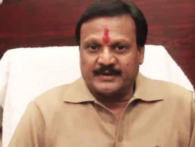किसान कर्ज माफी पर सज्जन वर्मा का विवादित बयान- “BJP को थूककर चाटना पड़ा”