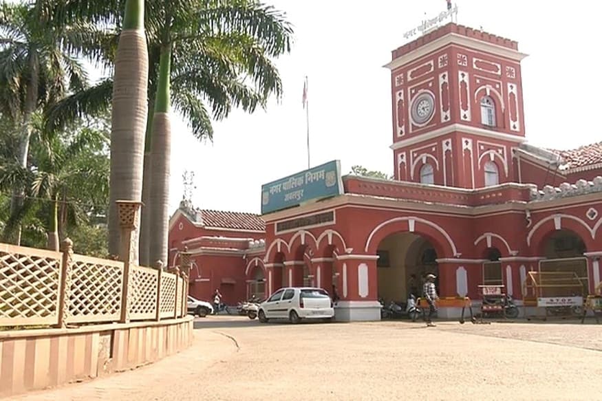 जबलपुर निगमायुक्त की दो टूक- अगर ऐसा नहीं किया तो कटेगा सहायक निरीक्षकों का वेतन