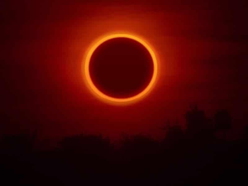 Solar Eclipse 2022: अक्टूबर में लगेगा साल का दूसरा सूर्य ग्रहण, ये है समय और तारीख, जानें किस राशि पर पड़ेगा असर?