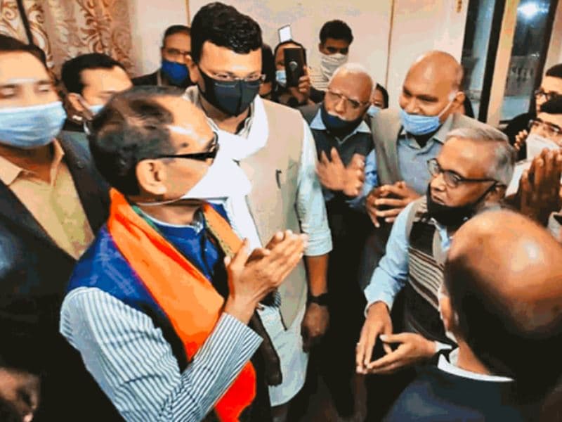 औचक निरीक्षण पर निकले सीएम शिवराज, व्यवस्थाओं का लिया जायजा, दिए निर्देश