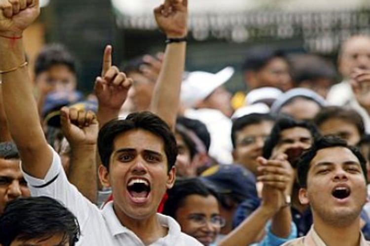 Employment : शिवराज सरकार का एक्शन प्लान तैयार, 7 लाख से ज्यादा को मिलेगा रोजगार