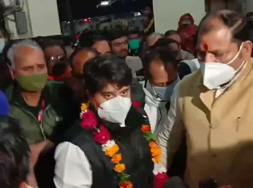 सिंधिया का बड़ा बयान- ज्योतिरादित्य सिंधिया कौन, मैं नहीं जानता