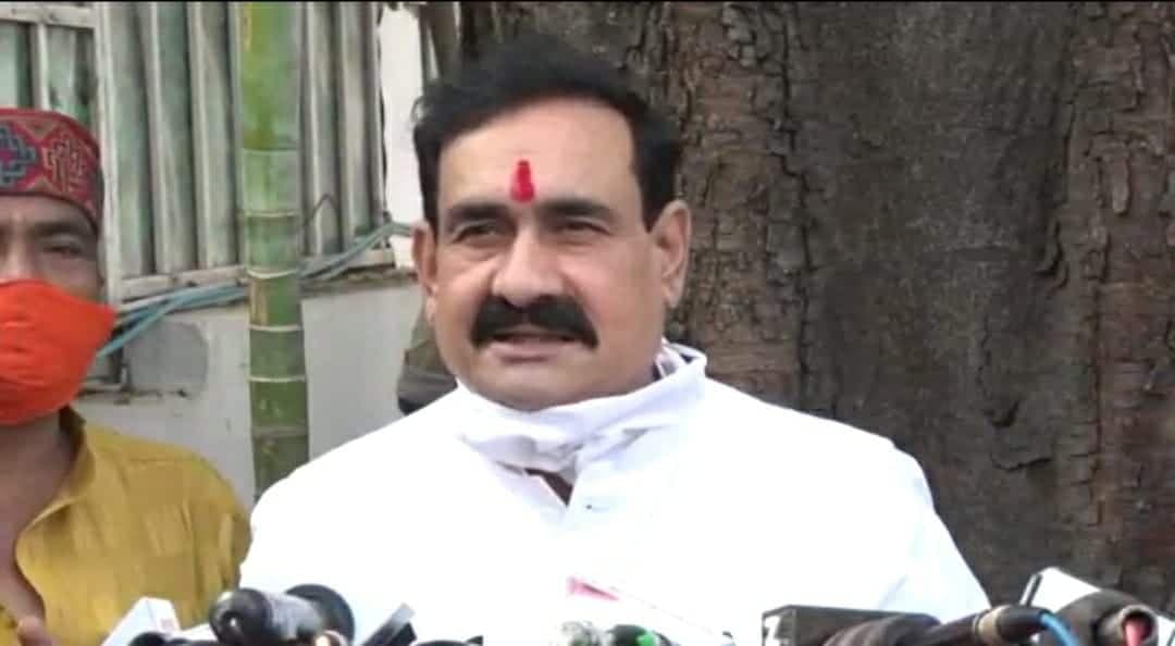 नरोत्तम मिश्रा का बड़ा बयान “दिग्विजय सिंह के मन में गोडसे और मुंह में गांधी रहते हैं”