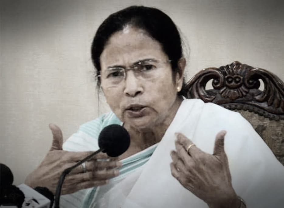 आखिर क्यों BJP नेत्री ने मांगी ममता बनर्जी से माफी, जाने पूरा मामला