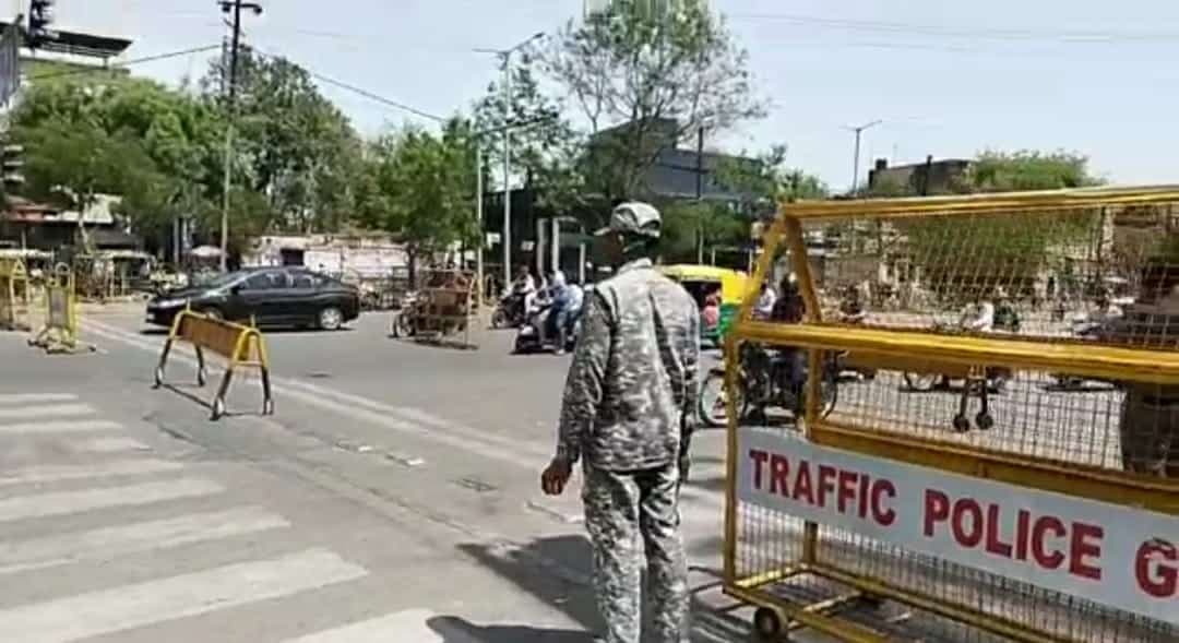 Gwalior में बिना मास्क लगाए लोगों से डेढ़ लाख की रिकॉर्ड वसूली, चप्पे चप्पे पर पुलिस