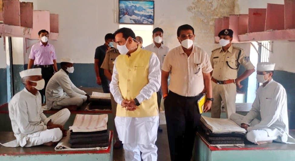 भोपाल सेंट्रल जेल पहुंचे नरोत्तम मिश्रा, व्यवस्थाओं का लिया जायजा