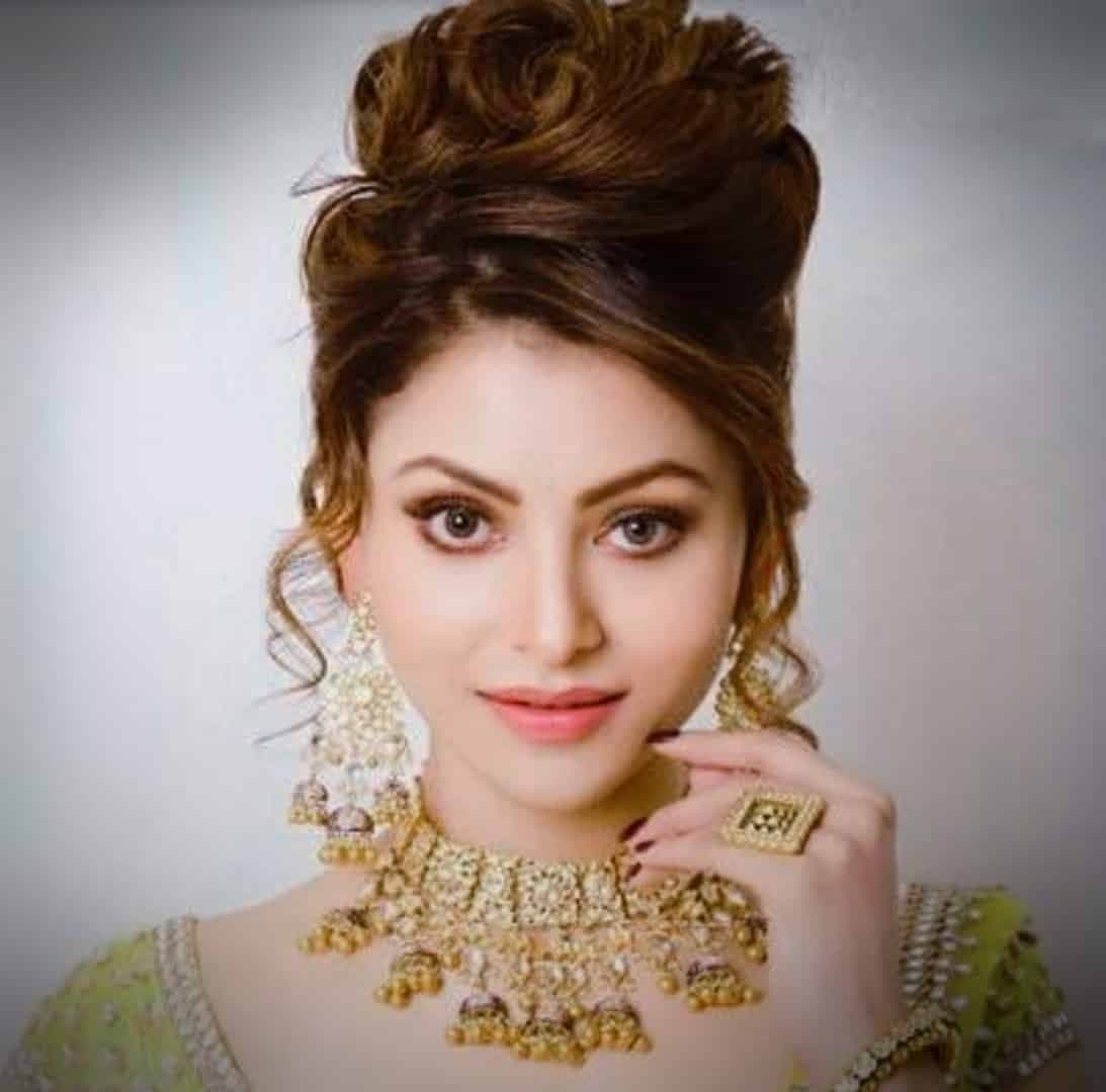 उर्वशी रोतैला के डांस परफॉर्मेंस ने मचाई धूम, हॉलीवुड से भी मिली तारीफ