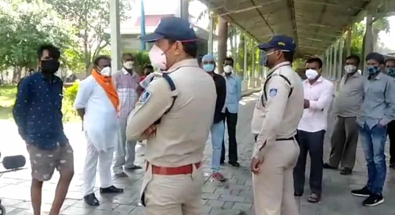 Indore News : मुक्तिधाम में अस्थियां बदली, बनी विवाद की बड़ी वजह