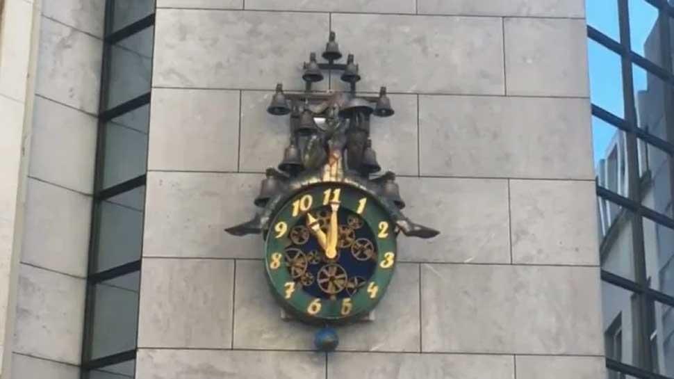 अजब-गजब: इस घड़ी में कभी नहीं बजते 12, जानें क्या है इसके पीछे का चौंकाने वाला रहस्य