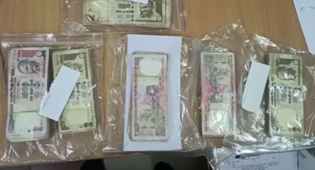 तंत्र-मंत्र से पुराने नोटों को नए में बदलने की बना रहे थे योजना, पांच गिरफ्तार