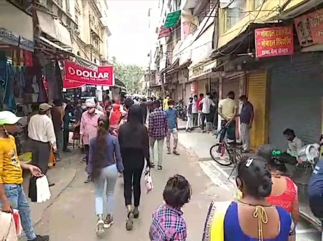 व्यापारियों, प्रशासन के बीच बनी सहमति, मार्केट बंद रखने का फैसला वापस लिया