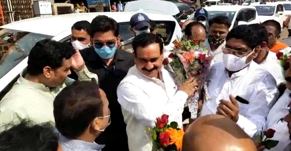 नरोत्तम मिश्रा का दिग्विजय पर पलटवार, कहा- “पाकिस्तानी सोच, सांप्रदायिक तनाव फैलाने की बात करते हैं”