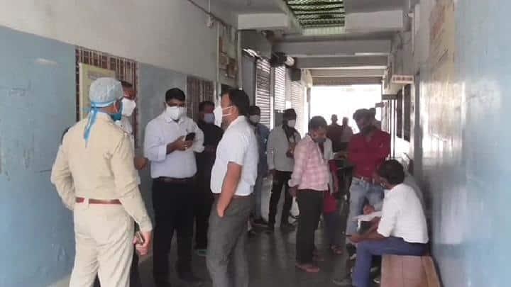 छिंदवाड़ा : एसडीएम की कार्रवाई, अव्यवस्थाओं के चलते क्लीनिक किया सील