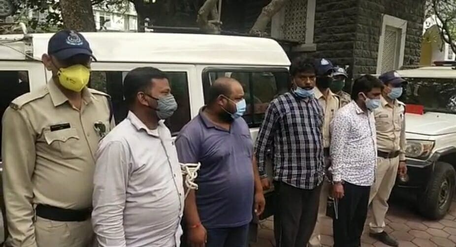 Indore News : जहरीली शराब मामले में पांच आरोपी गिरफ्तार, बार के लायसेंस निरस्त