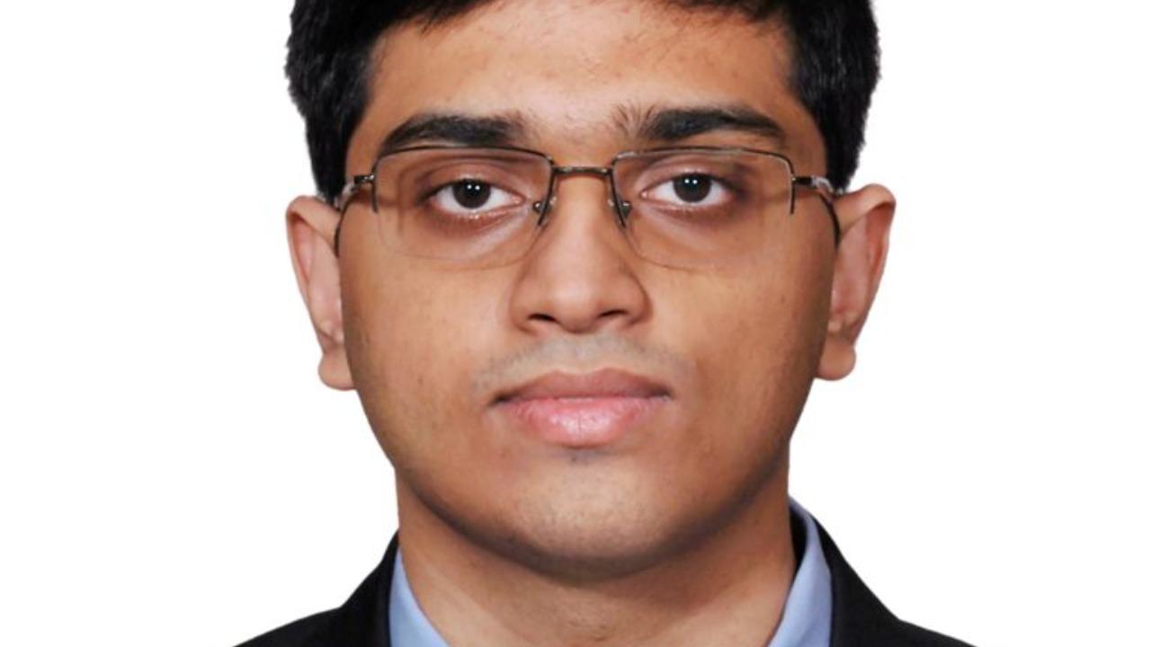 UPSC 2020 : एमपी कैडर के IPS के बेटे की ऊची छंलाग, IAS में हासिल की सफलता