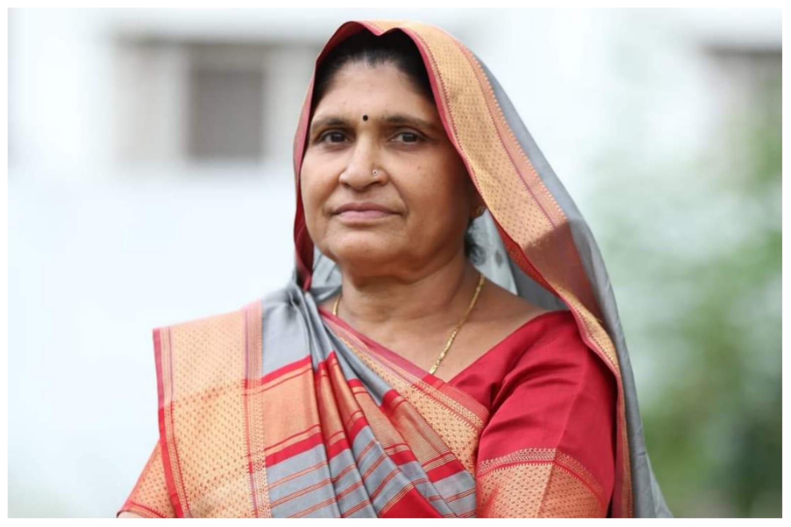 MP By-Election : टिकट बंटवारे से पहले कांग्रेस में घमासान ! कार्यकर्ताओं ने किया सुलोचना रावत का विरोध