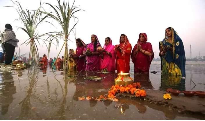 Chhath Puja 2021 : आज से शुरु हुआ छठ पूजा का महापर्व, इस विधि से होती है पूजा, जानें महत्व