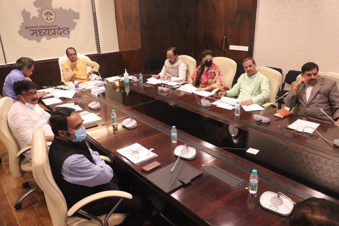 MP News : प्रदेश में रोजगार मुहैया कराने के लिए CM ने दिए ये महत्वपूर्ण निर्देश