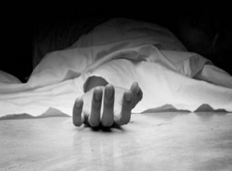 महिला डाक्टर के सुसाइड के बाद हंगामा, दोनों पक्ष पोस्टमार्टम के दौरान भिड़े