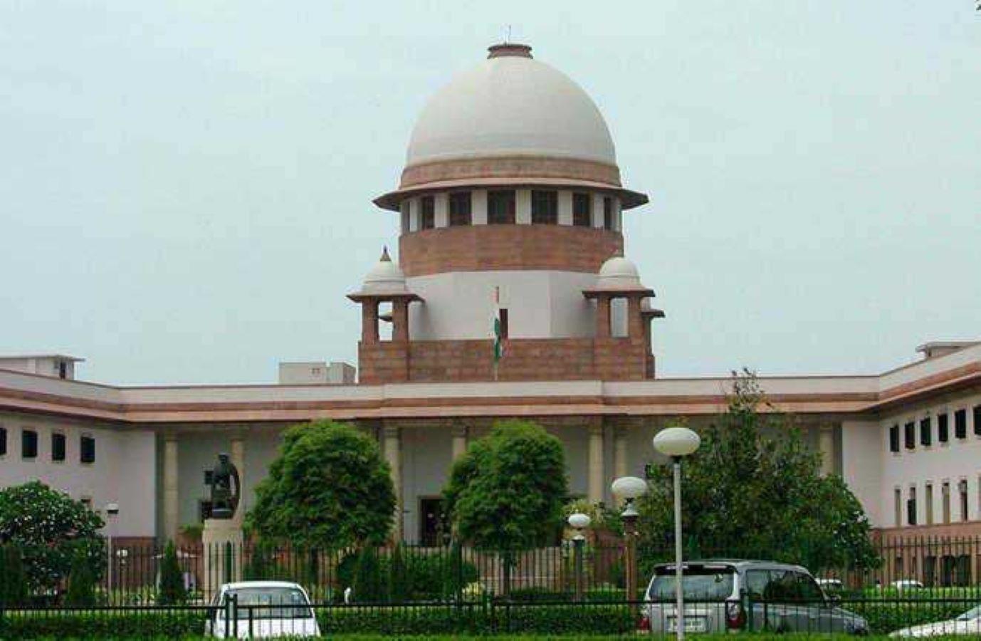 ज्ञानवापी केस पर SC का निर्देश: शिवलिंग की जगह को किया जाए सुरक्षित, लेकिन नमाज़ पर रोक नहीं